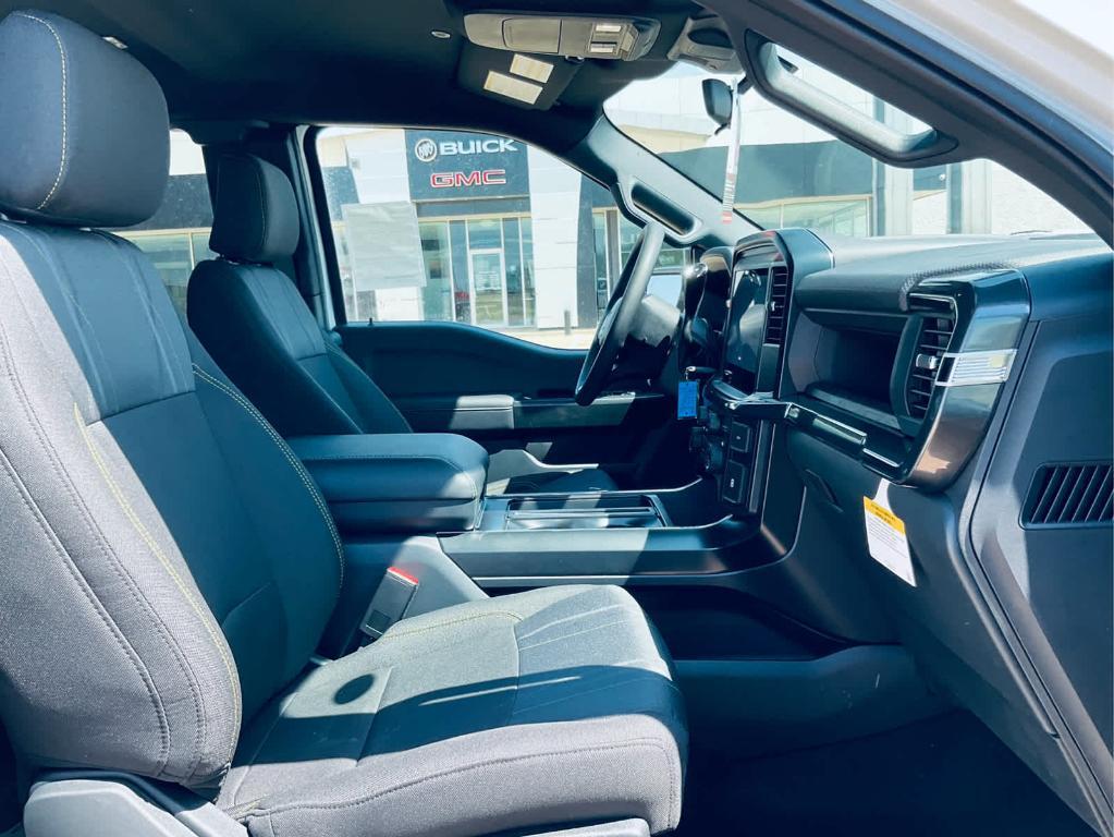 new 2025 Ford F-150 car, priced at $39,965