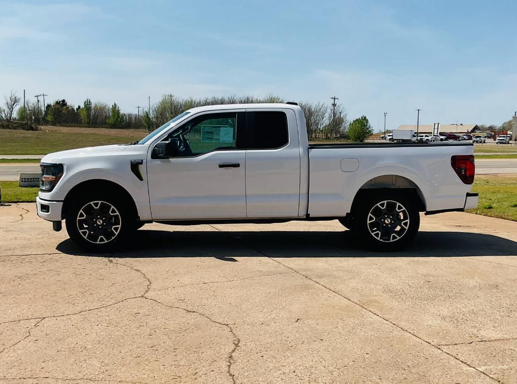 new 2025 Ford F-150 car, priced at $41,215