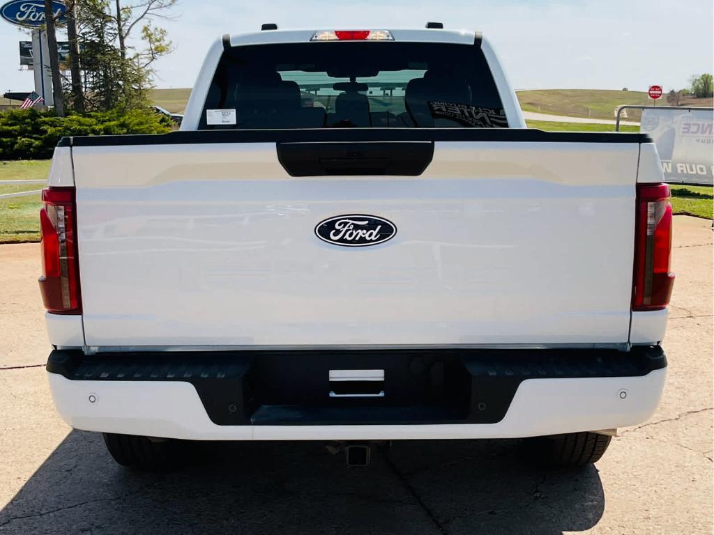 new 2025 Ford F-150 car, priced at $41,215