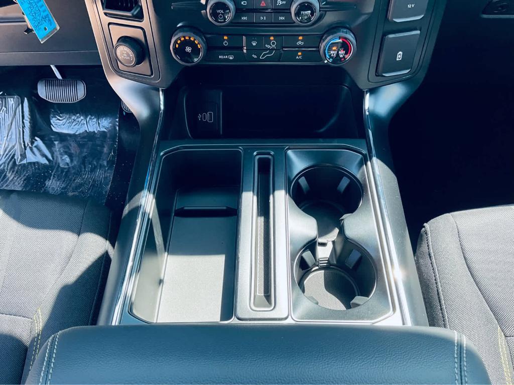 new 2025 Ford F-150 car, priced at $39,965