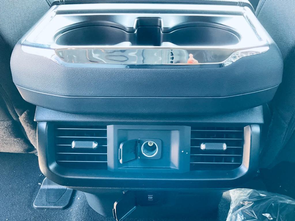 new 2025 Ford F-150 car, priced at $39,965