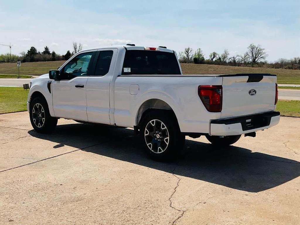 new 2025 Ford F-150 car, priced at $41,215