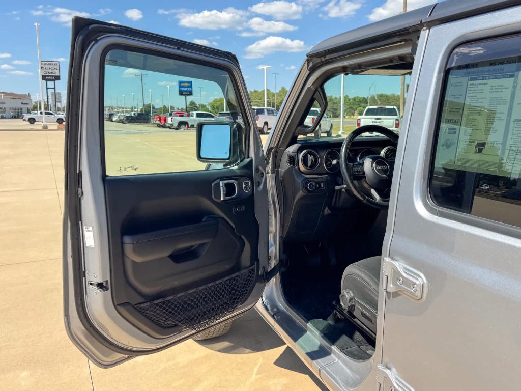 used 2020 Jeep Wrangler Unlimited car, priced at $24,577