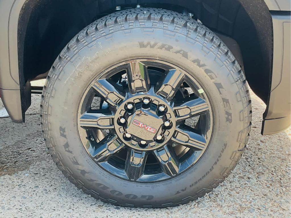 new 2025 GMC Sierra 2500 car, priced at $84,255