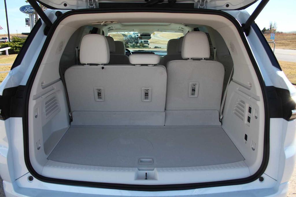 new 2026 Buick Enclave car, priced at $62,950