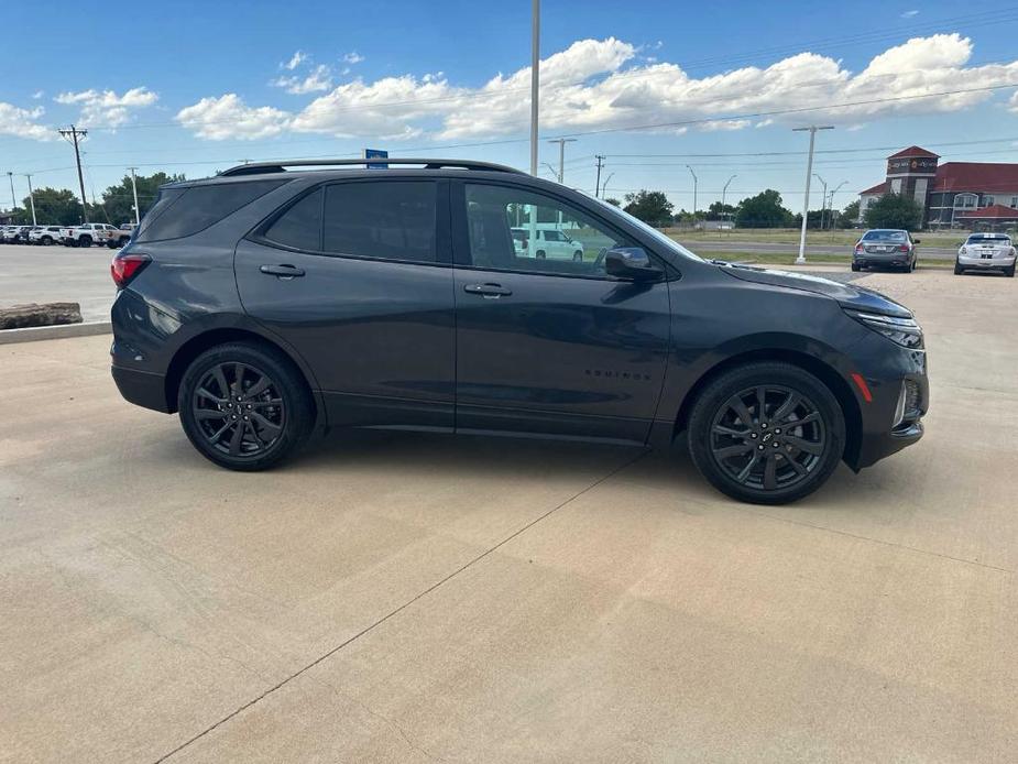 used 2022 Chevrolet Equinox car, priced at $23,076