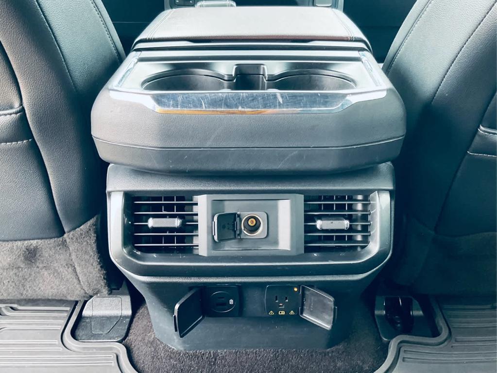used 2022 Ford F-150 car, priced at $35,000