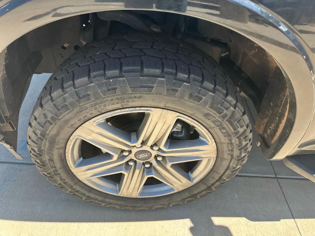 used 2019 Ford F-150 car, priced at $30,000