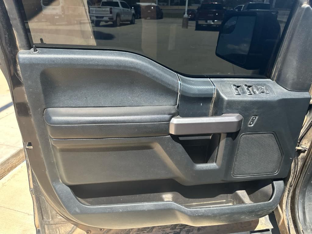 used 2019 Ford F-150 car, priced at $30,000