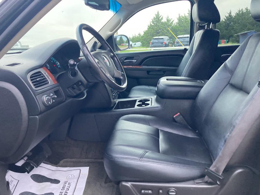 used 2012 GMC Yukon XL car
