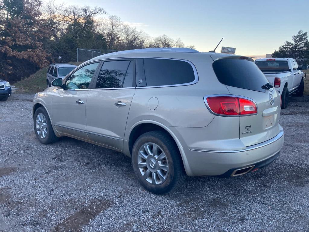 used 2015 Buick Enclave car, priced at $13,500