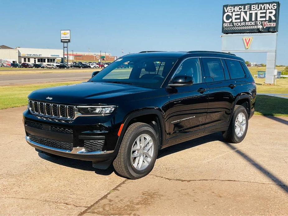 new 2024 Jeep Grand Cherokee L car, priced at $40,220