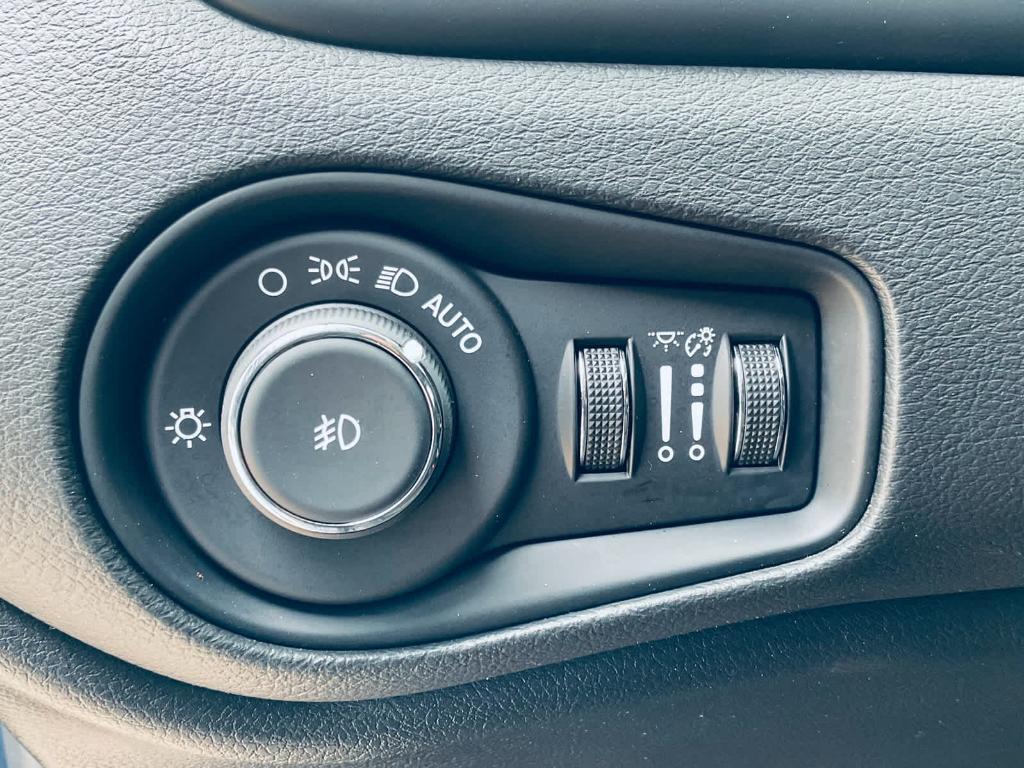 used 2023 Jeep Renegade car, priced at $21,850