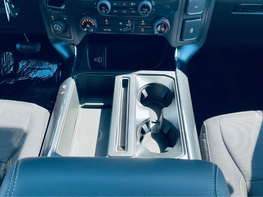 new 2025 Ford F-150 car, priced at $51,050