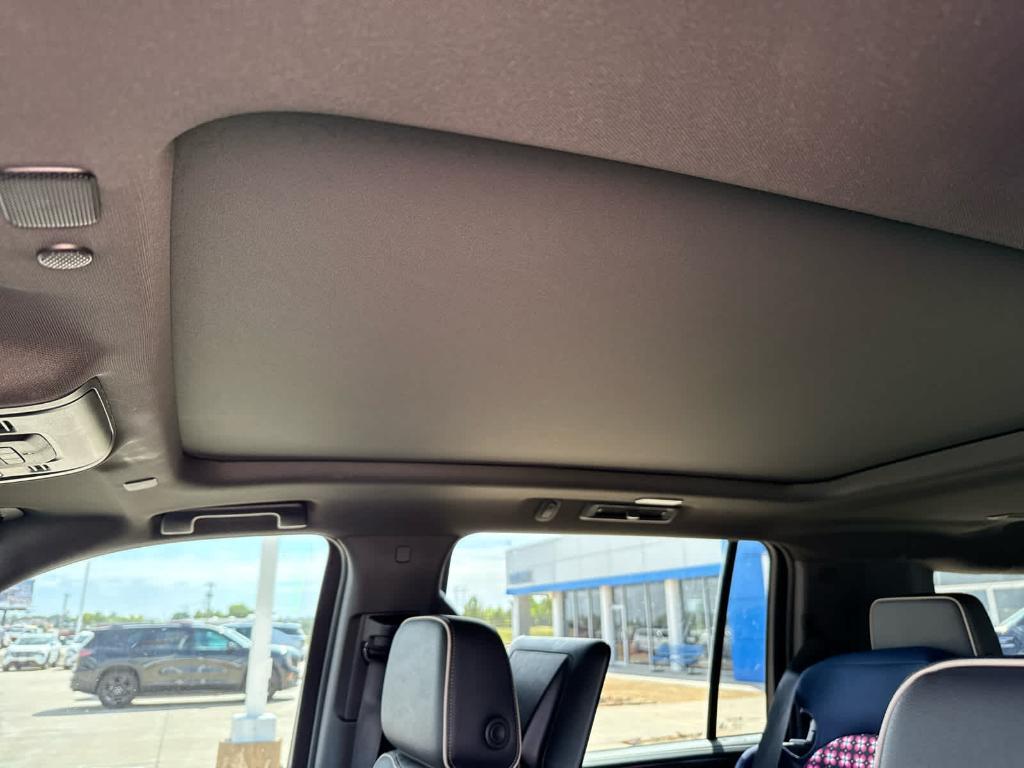 used 2023 Chevrolet Suburban car, priced at $64,624