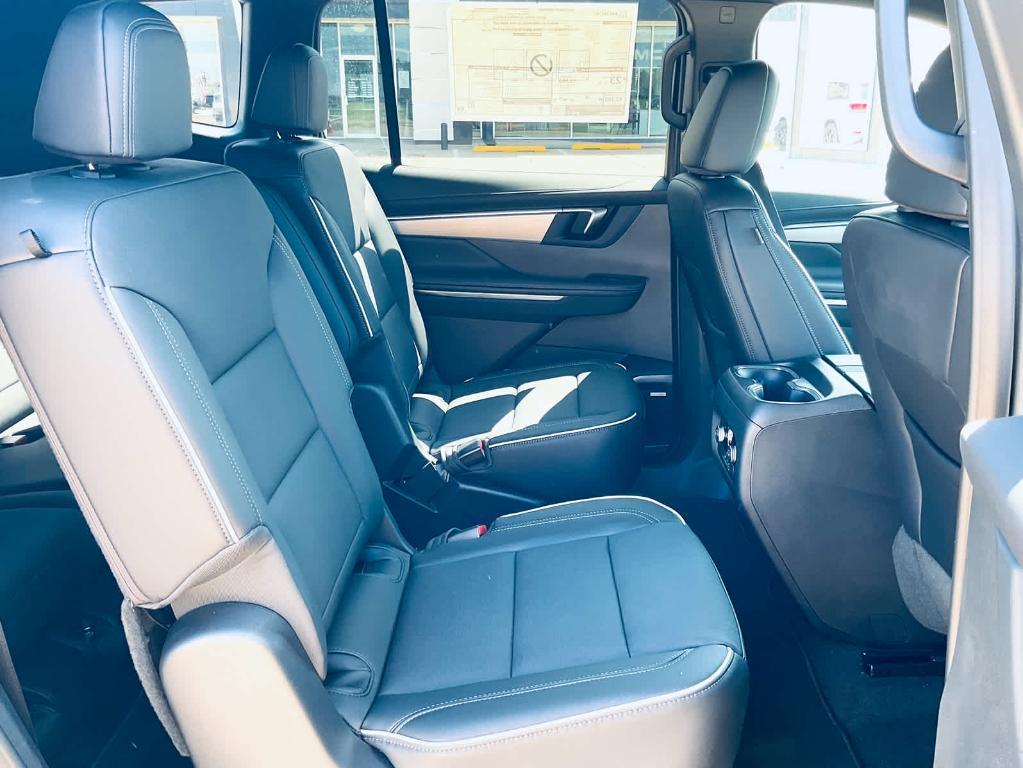 new 2025 Buick Enclave car, priced at $45,870