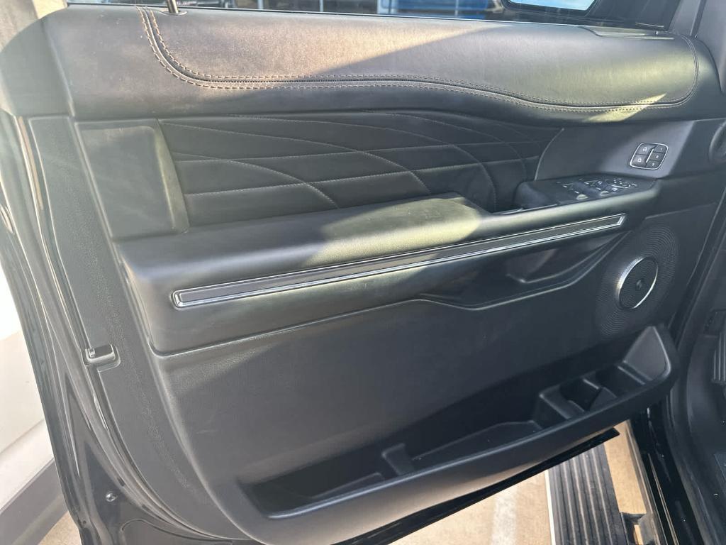 used 2020 Ford Expedition car, priced at $42,104