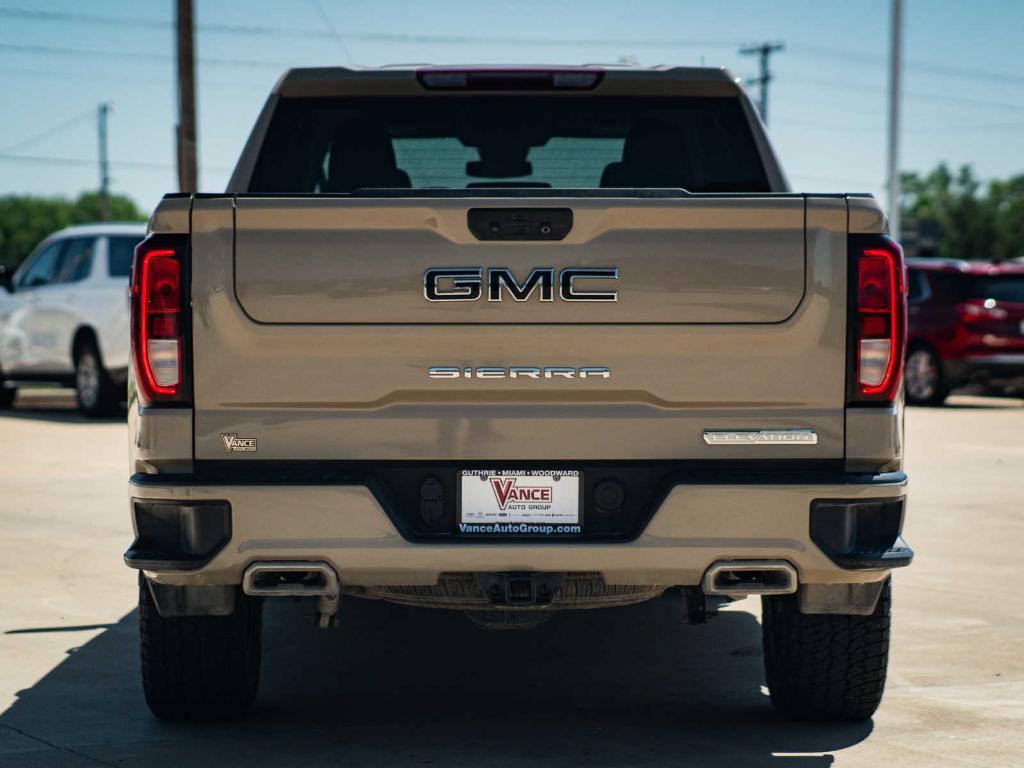 used 2022 GMC Sierra 1500 car, priced at $45,000