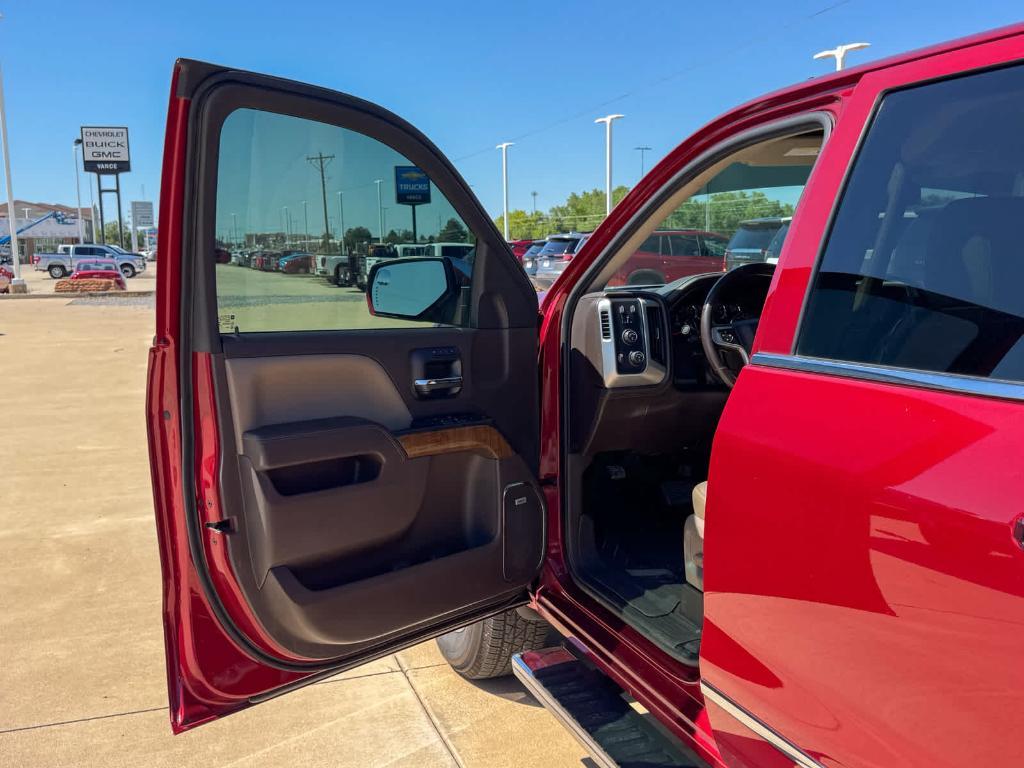 used 2018 GMC Sierra 1500 car, priced at $32,932