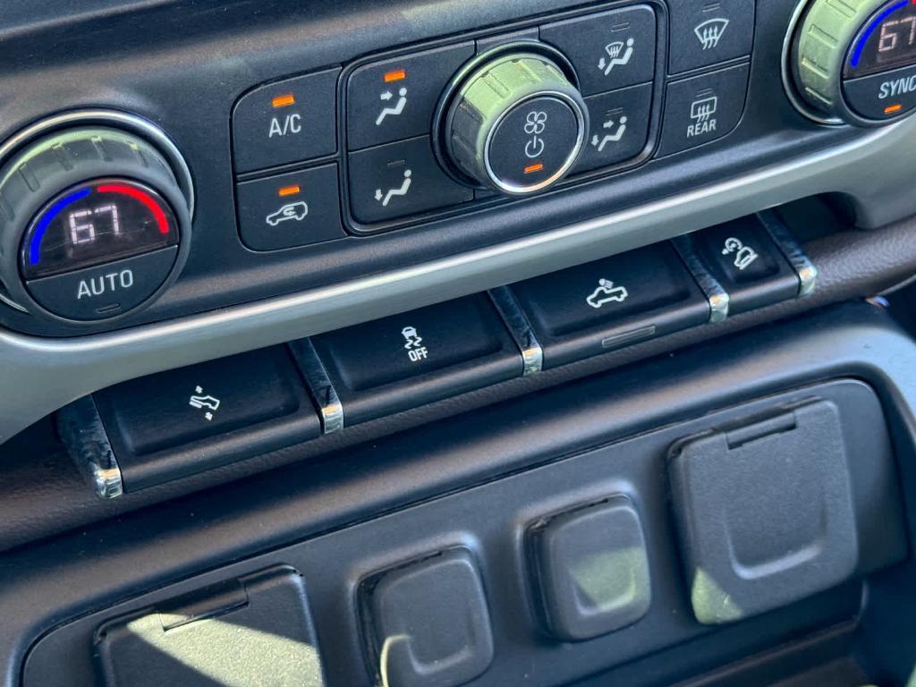 used 2018 GMC Sierra 1500 car, priced at $32,932