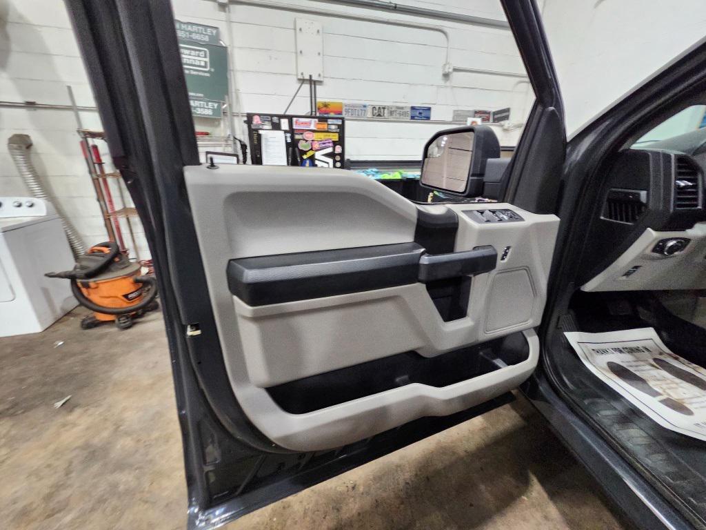 used 2016 Ford F-150 car, priced at $16,999