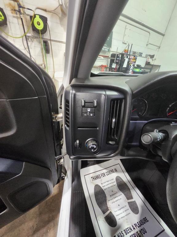 used 2018 Chevrolet Silverado 1500 car, priced at $17,499