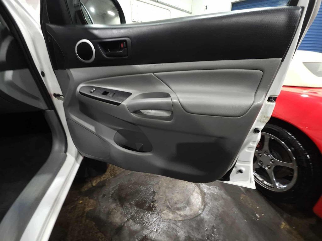 used 2014 Toyota Tacoma car, priced at $17,999