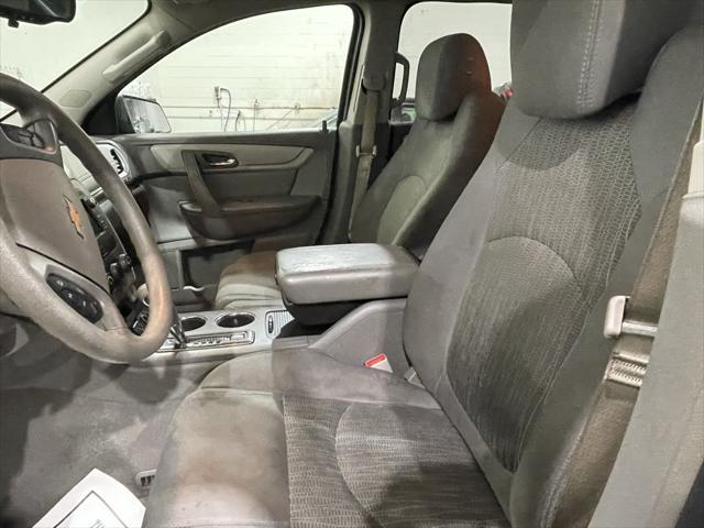 used 2016 Chevrolet Traverse car, priced at $9,999
