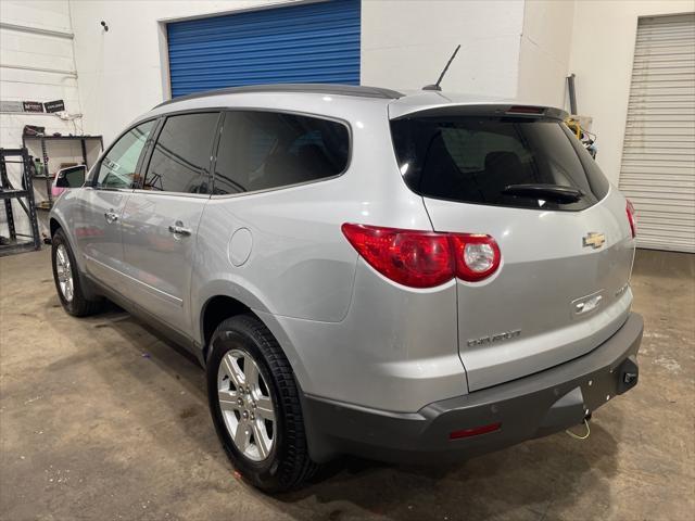 used 2009 Chevrolet Traverse car, priced at $7,999