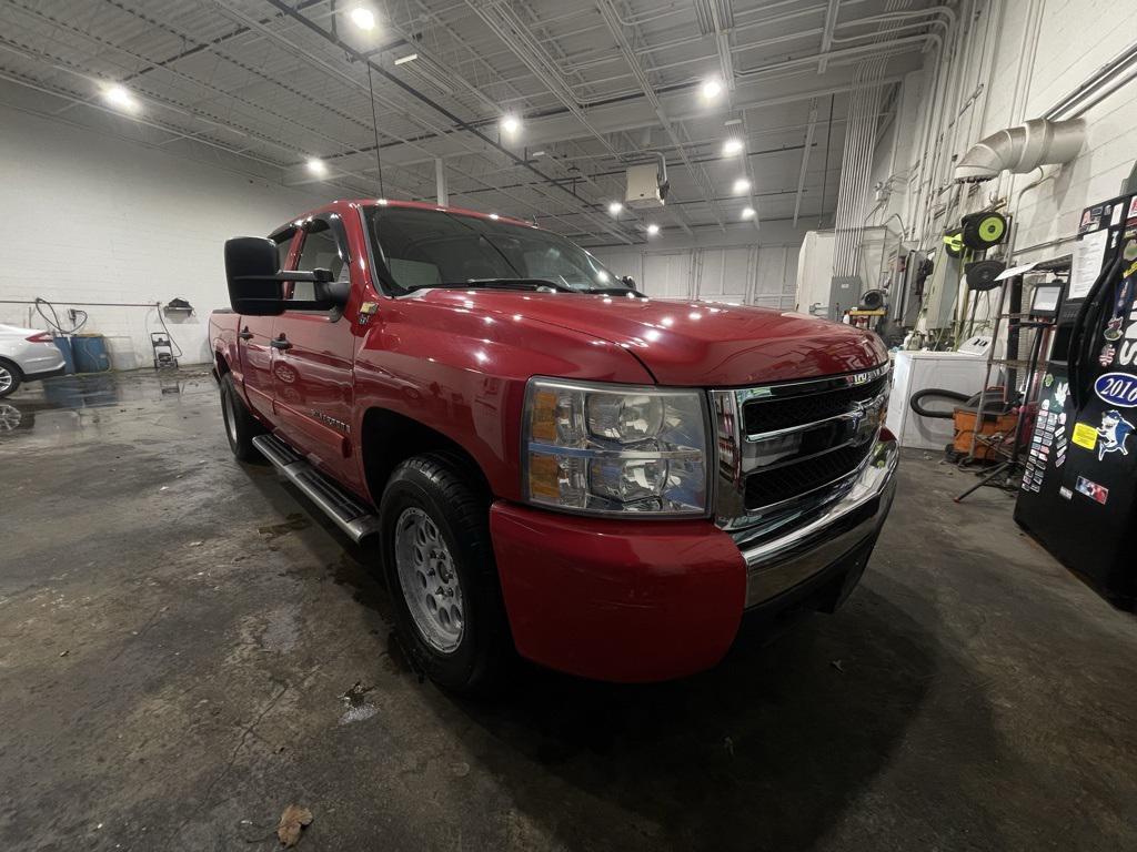 used 2007 Chevrolet Silverado 1500 car, priced at $17,999