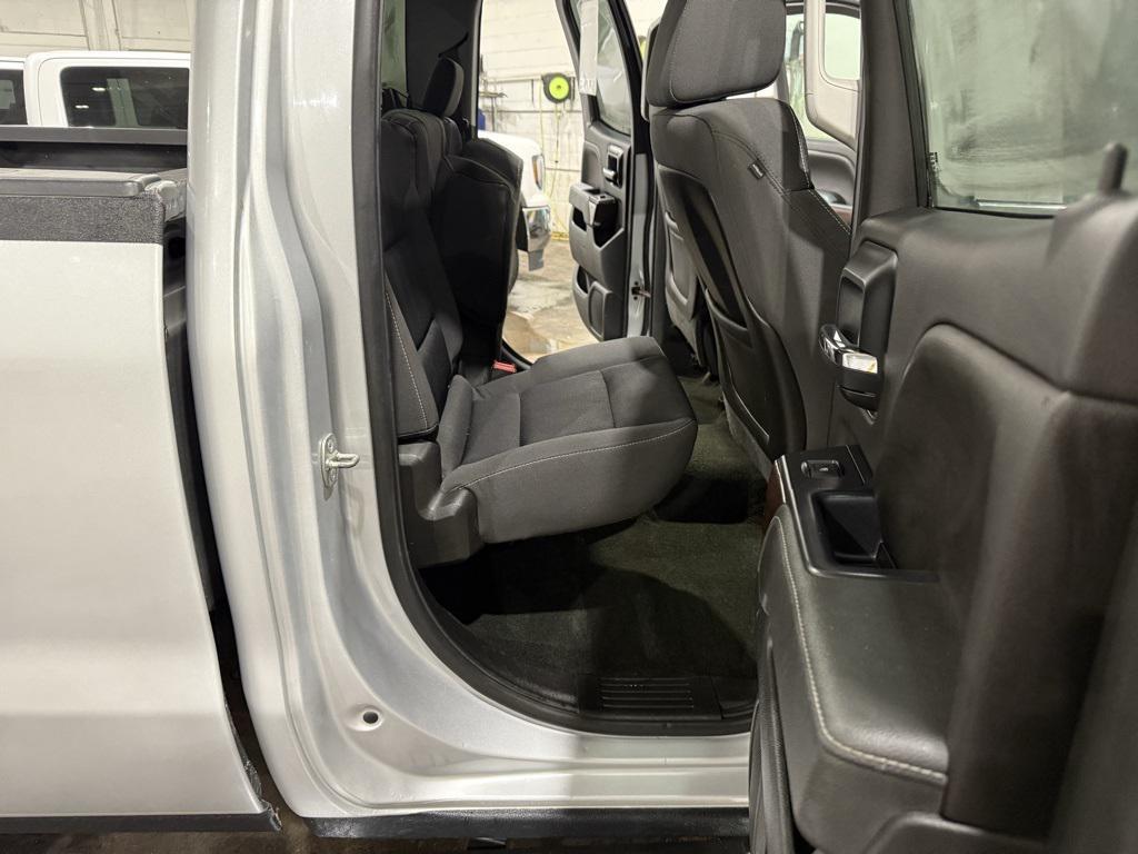 used 2015 GMC Sierra 2500 car, priced at $25,999