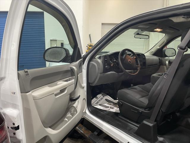 used 2013 GMC Sierra 2500 car, priced at $16,999