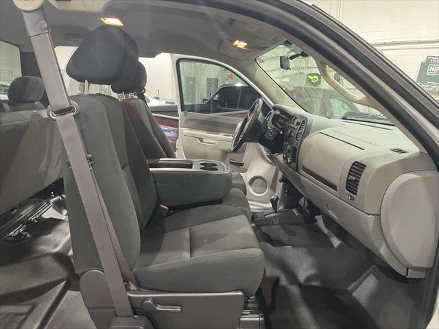 used 2013 GMC Sierra 2500 car, priced at $16,999