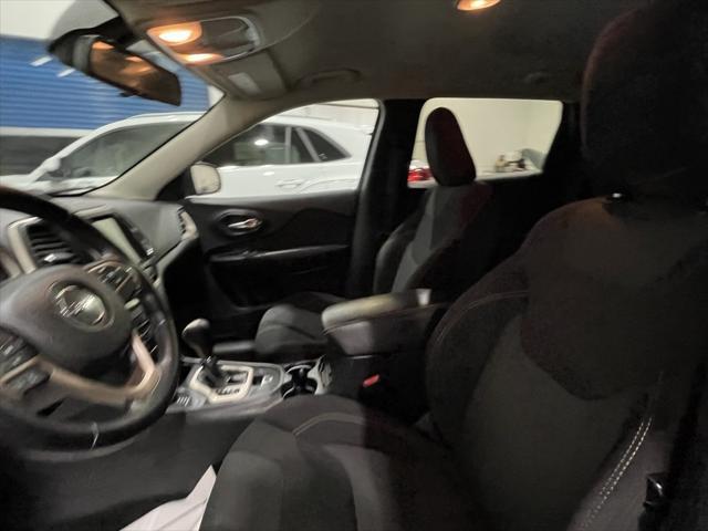 used 2016 Jeep Cherokee car, priced at $9,500