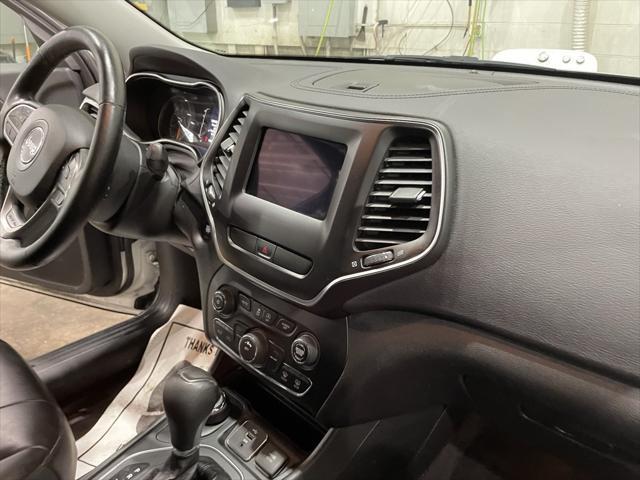 used 2019 Jeep Cherokee car, priced at $12,344