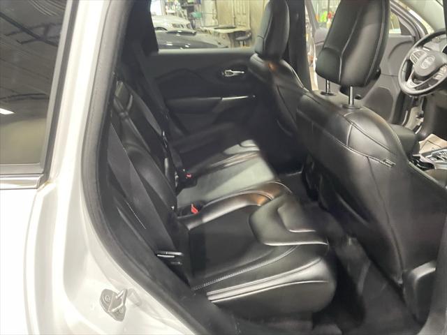 used 2019 Jeep Cherokee car, priced at $12,344