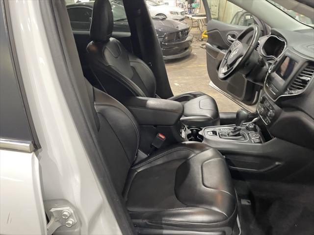 used 2019 Jeep Cherokee car, priced at $12,344