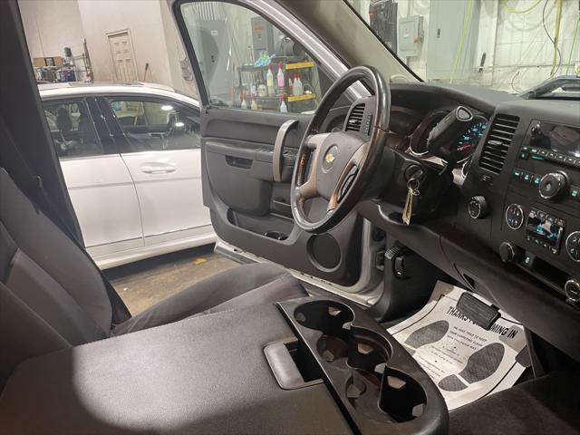 used 2013 Chevrolet Silverado 1500 car, priced at $15,669