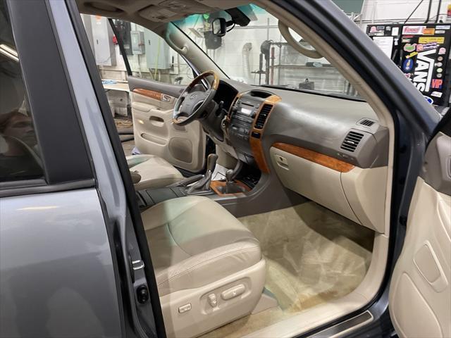 used 2007 Lexus GX 470 car, priced at $9,999