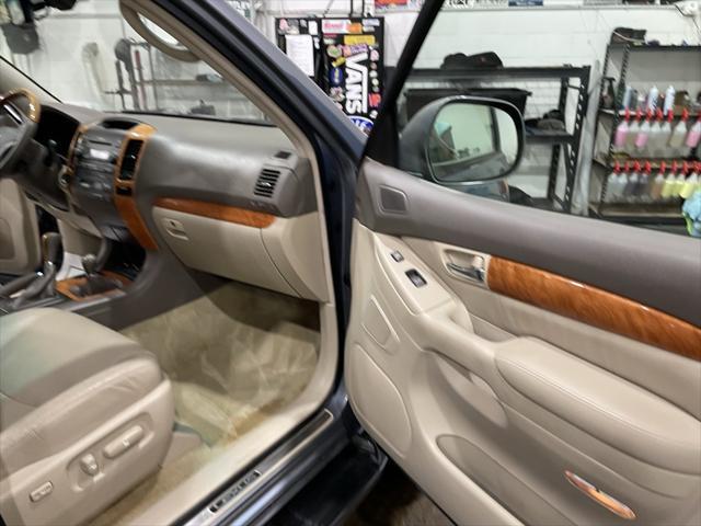 used 2007 Lexus GX 470 car, priced at $9,999