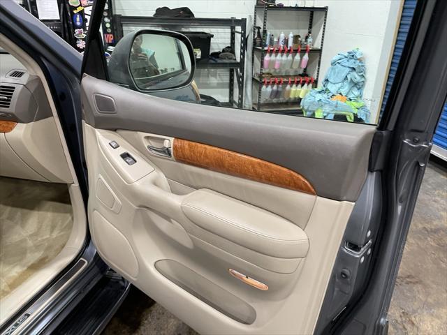 used 2007 Lexus GX 470 car, priced at $9,999