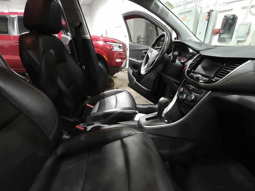 used 2022 Chevrolet Trax car, priced at $14,999