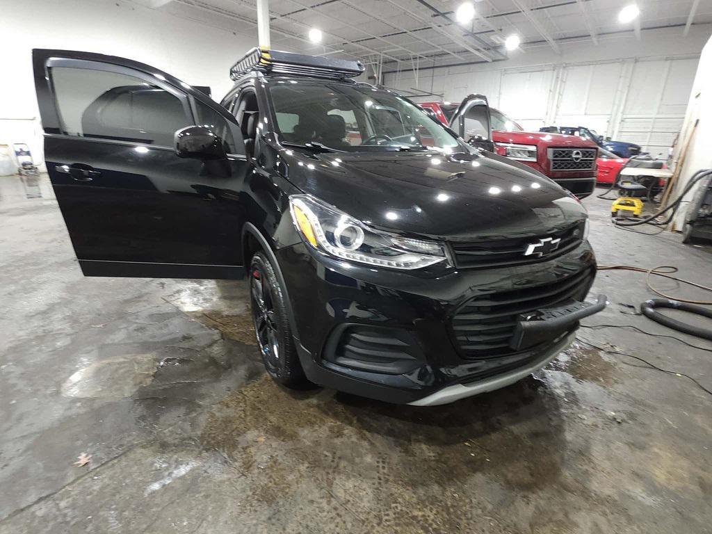 used 2022 Chevrolet Trax car, priced at $14,999
