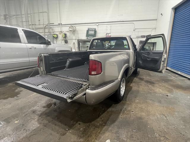 used 2000 Chevrolet S-10 car, priced at $8,499