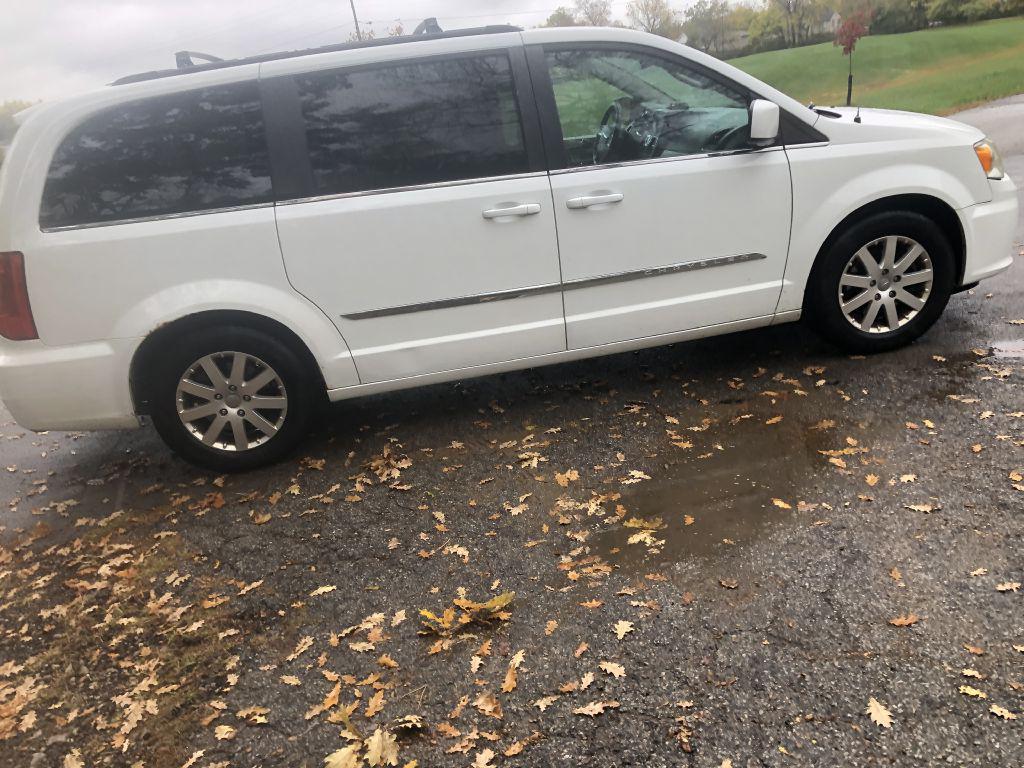 used 2014 Chrysler Town & Country car, priced at $4,995