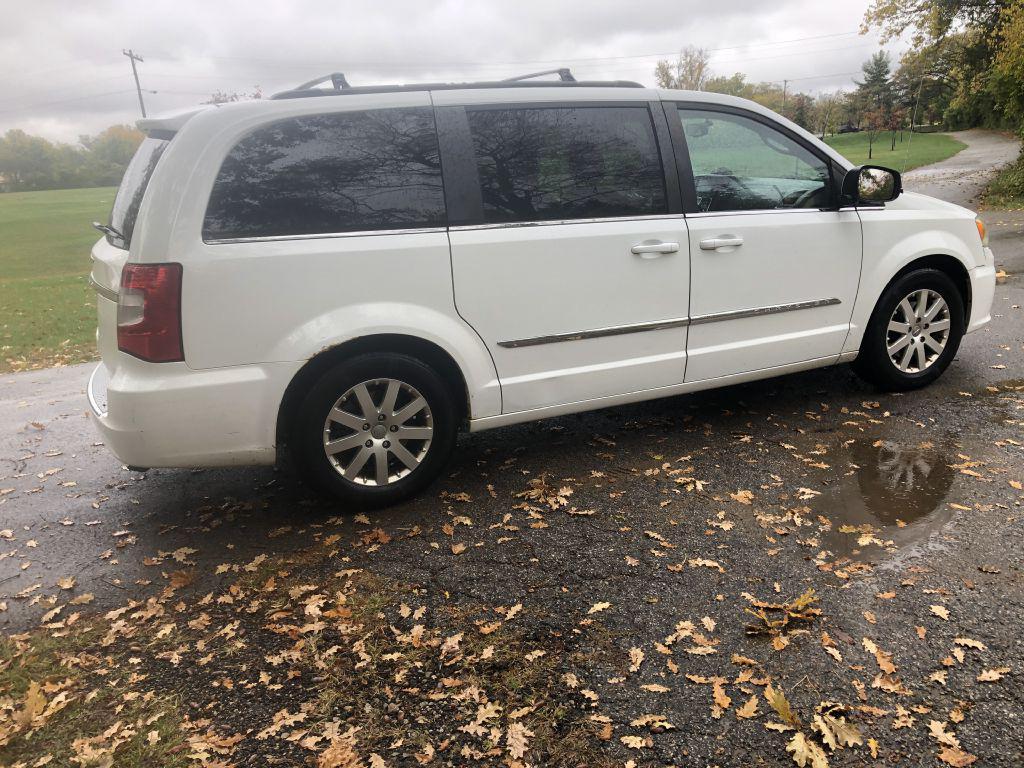 used 2014 Chrysler Town & Country car, priced at $4,995