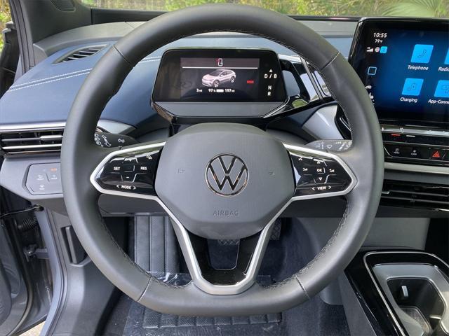 new 2025 Volkswagen ID.4 car, priced at $42,261