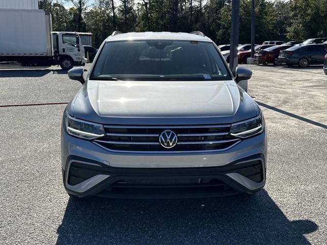 new 2024 Volkswagen Tiguan car, priced at $27,811