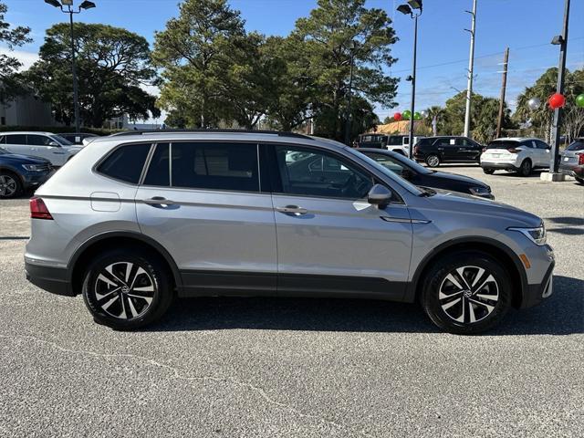 new 2024 Volkswagen Tiguan car, priced at $27,811