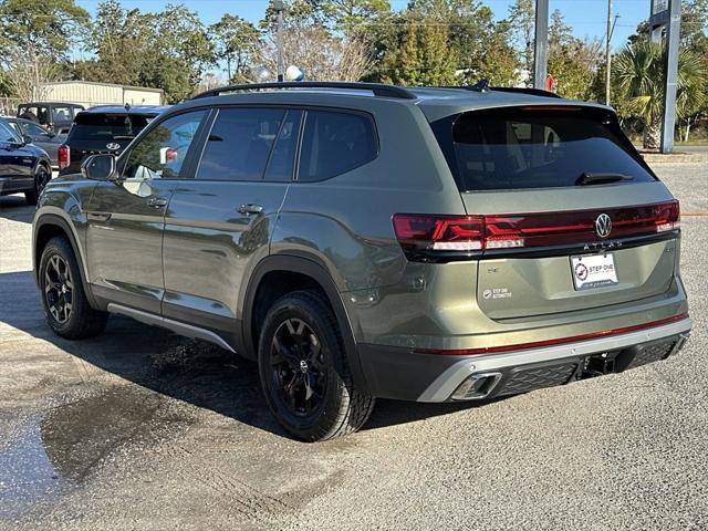 new 2025 Volkswagen Atlas car, priced at $45,308